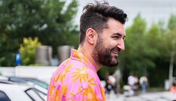 „Îmi vine să opresc oamenii pe stradă și să le spun...” Smiley, interviu exclusiv despre sezonul 14 Românii au talent - Fenomen