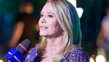 Andreea Esca: „Nu este nimic degradant să dai și cu mopul”. Ce sfaturi are prezentatoarea Știrilor PRO TV pentru oamenii care își doresc să ajungă la excelență