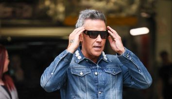 Robbie Williams se teme că își pierde vederea din cauza injecțiilor de slăbit: „Văd totul în ceață… și e din ce în ce mai rău”