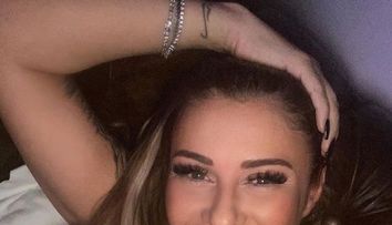 Anamaria Prodan, o nouă fotografie pe Instagram alături de Laurențiu Reghecampf: „Soțul perfect”