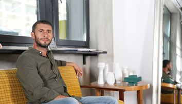 Interviu EXCLUSIV cu Dragos Bucur, despre experienta 