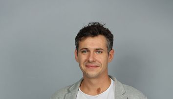 MAX VLASE