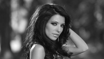 Acum 10 ani, era una dintre cele mai sexy apariții. A trecut prin schimbări în viață, dar Celia arată și mai bine acum  