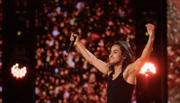Andra a apăsat aseară butonul auriu: „Patru de DA erau prea puțini pentru o asemenea performanță!”