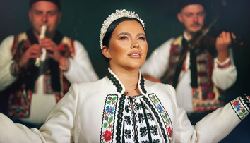 Carmen de la Sălciua, așa cum nu ai mai văzut-o! Artista s-a fotografiat fără strop de machiaj și fără filtre