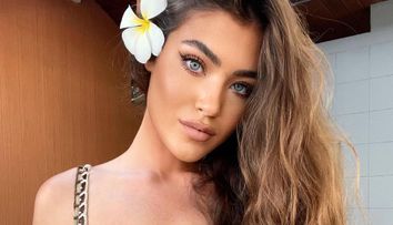 Este modelul american cu cei mai frumoși ochi albaștri. Samantha Gannon, apariție răvășitoare în costum de baie