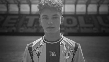 Tragedie la Petrolul! Un fotbalist de 16 ani a murit călcat de tren în Comarnic