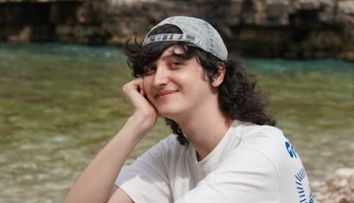 Cine este Vlad Neamțu, influencer-ul care a vrut să se facă preot, dar a ajuns să câștige 2.000 de euro din online: „Am început să fiu clovn”