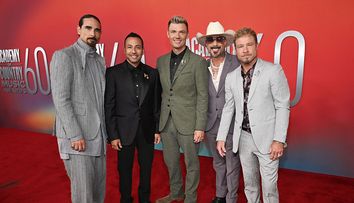 Backstreet Boys au avut parte de o primire neobișnuită în Kazahstan. Nick Carter a rămas șocat și a filmat totul  „Nu ne-am fi putut dori mai mult”