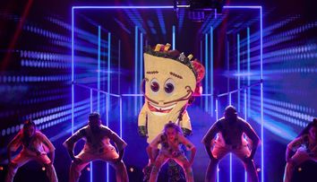 Șaorma, un nou moment de senzație pe scena Masked Singer. Ce extra indiciu le-a oferit detectivilor