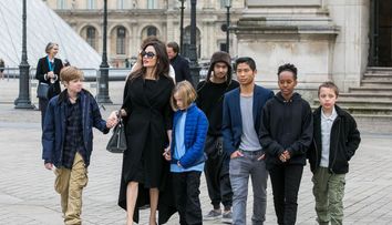 Motivul pentru care Angelina Jolie este însoțită mereu de copiii ei la cumpărături