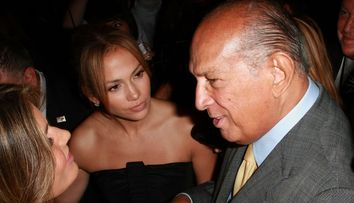 Anuntul care a indoliat lumea modei: Oscar de la Renta a decedat la varsta de 82 de ani