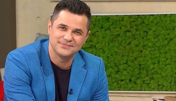 Cove, imagini cu soția și copiii de la mare. Prezentatorul s-a bucurat de o scurtă vacanță pe litoralul românesc