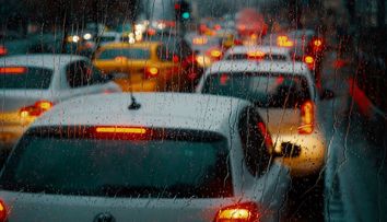 Ultimele date de la meteorologi despre ciclonul care lovește România. Director ANM: De la 34 de grade Celsius vom avea o prăbușire a temperaturilor la 15 grade