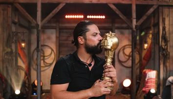 Augustin Viziru, câștigătorul de la Ferma, în lacrimi după finală: ”A știut că am nevoie de el și a apărut”