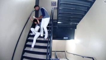 Un filmulet in care jucatorul de baseball Danry Vasquez isi bate iubita a devenit viral pe internet