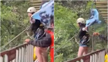 Momentul înfiorător în care o tânără cade în gol de pe marginea unei stânci, după ce frânghia care o susținea a cedat VIDEO
