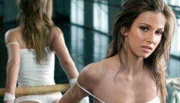 Dana Rogoz, mandra de burtica ei. Cum arata in 5 luni de sarcina