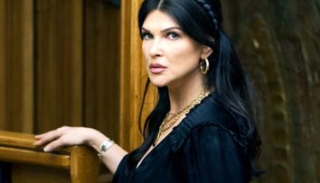Interviu cu Monica Bîrlădeanu despre rolul din serialul „Groapa”: „Să urli și să jelești în duble multe, asta nu e ușor”