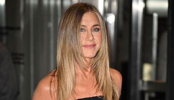 Jennifer Aniston a dezvăluit în sfârșit câte operații estetice are: „Nu sunt naturală sută la sută. Faciale, lasere, tot ce e bun”. Ce schimbări și-a făcut de fapt la față