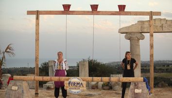Sorana a parasit Ferma vedetelor dupa o lupta dura cu Elena Lasconi