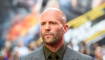 Un thriller de acţiune, cu Jason Statham în rolul principal, a ajuns în fruntea box-office-ului nord-american