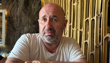 Chef Cătălin Scărlătescu a publicat prima fotografie cu noua iubită. Cine este și cum arată partenera lui