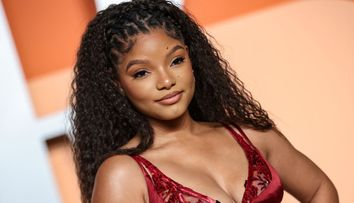 Halle Bailey îl acuză pe fostul său iubit de abuz fizic și verbal. Protagonista din „Mica Sirenă” a obținut un ordin de protecție temporar
