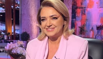 Cristina Bâtlan, imagini rare de la plajă, într-un peisaj de vis. Destinația de vacanță pe care a ales-o investitoarea de la Imperiul Leilor