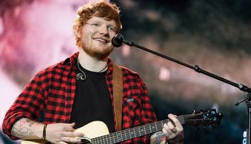 Ed Sheeran a cumpărat casele din vecinătatea locuinței sale. Care este motivul și ce sumă exorbitantă a plătit