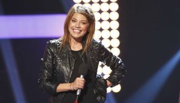 Loredana Ciobotaru, de nerecunoscut dupa ce si-a schimbat dramatic look-ul. Cum arata acum febletea lui Smiley de la 