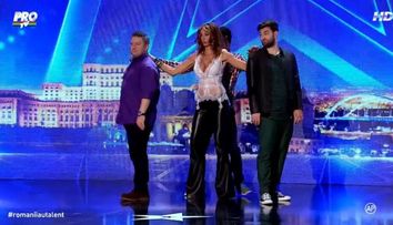 Si-a inceput momentul artistic doar dupa ce Mihaela a urcat pe scena. Ce s-a intamplat apoi a ridicat sala in picioare
