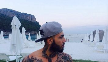 Primul sarut in public dintre Alex Velea si Antonia. Gestul romantic cu care artistul si-a surprins iubita