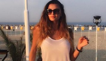 Ramona Gabor a imbracat rochia de mireasa. Detaliul care a atras toate privirile