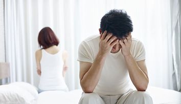 Un „leac” pentru impotență i-a distrus viața unui bărbat! Acum nu mai poate să facă amor niciodată