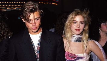 Christina Applegate, dezvăluiri uluitoare despre relația cu Brad Pitt. Pentru ce rocker celebru l-a părăsit Kelly din „Familia Bundy” pe actor în urmă cu 37 de ani