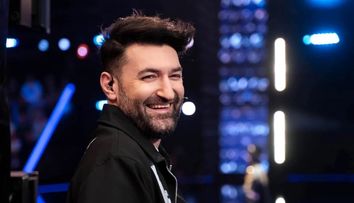 Smiley, surpriză uriașă pentru femei, cu ocazia zilei de 8 Martie! Ce a pregătit artistul: „Pregătește-te pentru un eveniment spectaculos!”