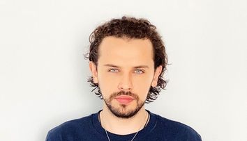 Noi artiști și unii dintre cei mai cunoscuți autori din țară s-au alăturat portofoliului Global Records