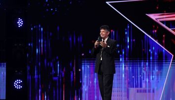 Românii au talent 2021: Ghiță Sarai l-a adus la viață pe Dan Spătaru cu interpretarea melodiei 