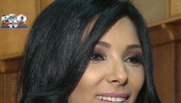 Corina Caragea: 