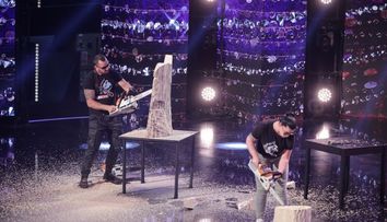 Românii au talent 2023. Roxana Lucaci și Gabi Cernat, sculptură în lemn cu drujba așa cum nu s-a mai văzut pe scena talentelor