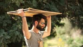 Cum a ajuns Paul Ipate Fermierul anului 2016 si Cel mai harnic fermier