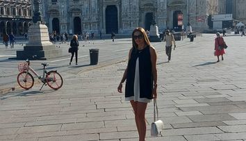 A recunoscut că e controlată total de soț și nu are pic de intimitate din cauza geloziei lui. Cristina Spătar a dezvăluit ce îi face zi de zi Vicențiu Mocanu: „Știe tot ce vorbesc pe”