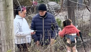 Și-ar putea da în leagăn strănepoții, dar o face cu propriul copil! Robert De Niro, tată în acțiune la 82 de ani: „Copil de 3 ani la 82 de ani? E normal?”