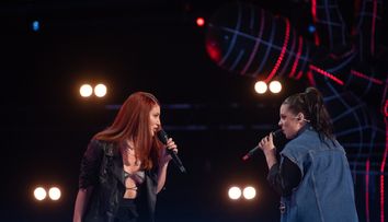 Alexandra Sîrghi vs. Laila Abdel Hafiz, battle-ul care va rămâne în istoria Vocii României! Cum sună „Buzele tale, două petale” în varianta rock