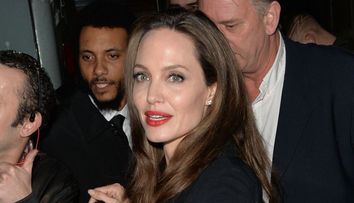 Ce a făcut Angelina Jolie înainte de decernarea Globurilor de Aur