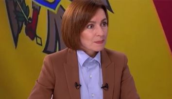 Imagini cu Maia Sandu surprinsă de cutremur, în direct, în platoul unei emisiuni TV. Cum a reacționat Președinta Republicii Moldova VIDEO