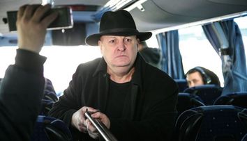 Trupa LaLa Band, sechestrata de tatal unei admiratoare. Un episod inspirat din intamplari reale, azi, de la 21:30, in 