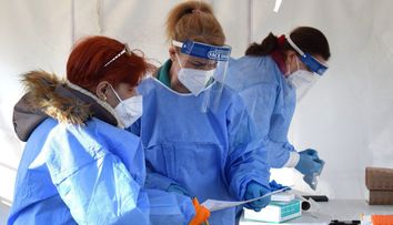 Subvarianta BA.2 a tulpinii Omicron este de 1,4 ori mai infecțioasă decât subvarianta BA.1. Asemănările cu rujeola