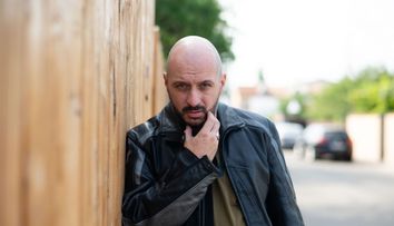 Andrei Mateiu, detalii exclusive din culisele serialului Brigada Nimic de la PRO TV: „Nu e deloc ceea ce pare”